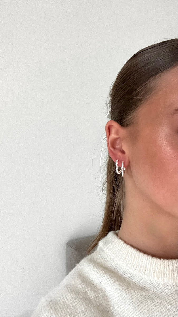 Karla Heart Earrings - Silver