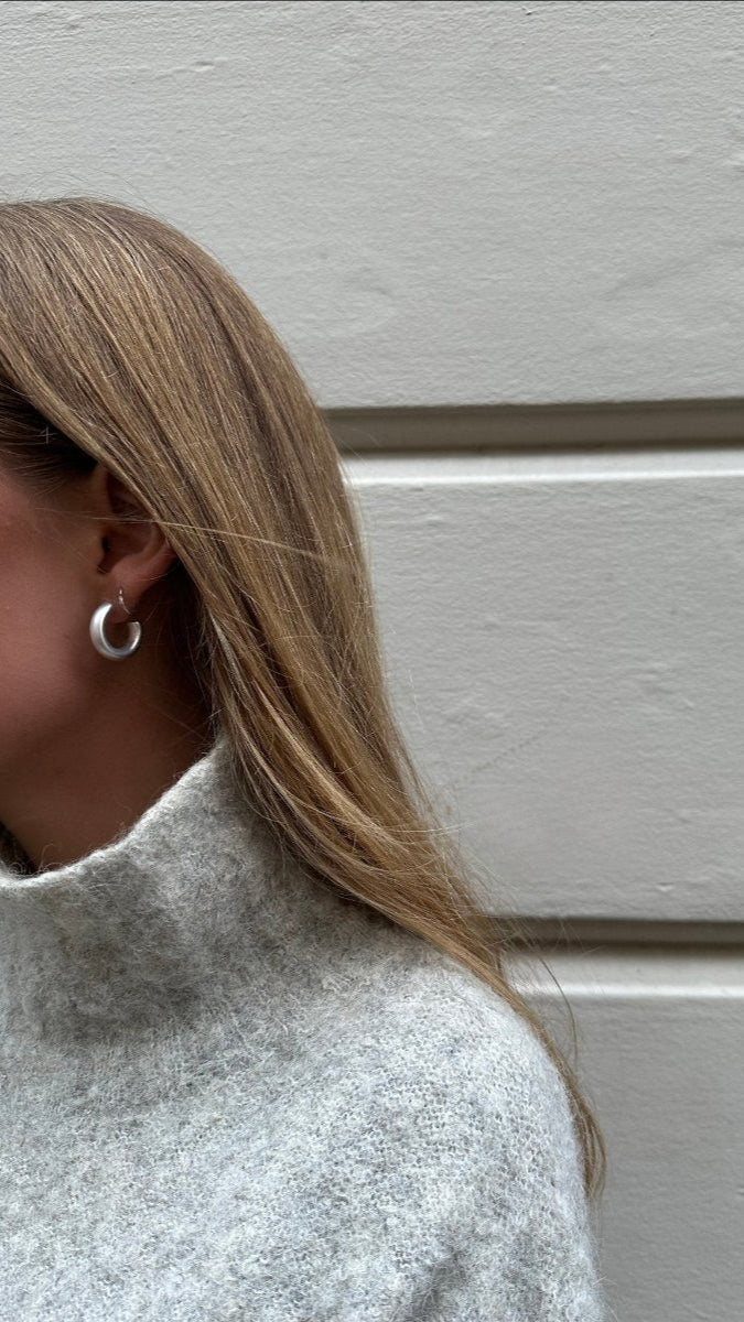 Viola Earrings - Silver