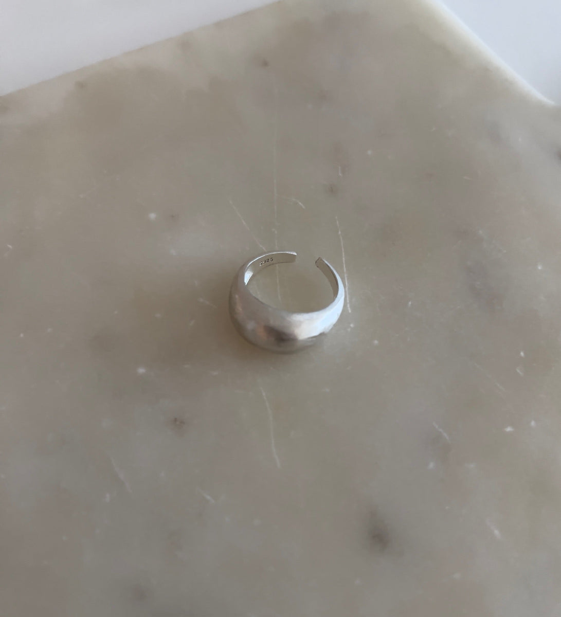 Victoria Ring Matte - Silver