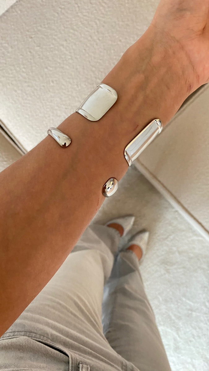 Olivia Bangle Bracelet - Silver