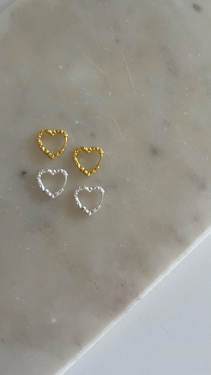 Karla Heart Earrings - Silver