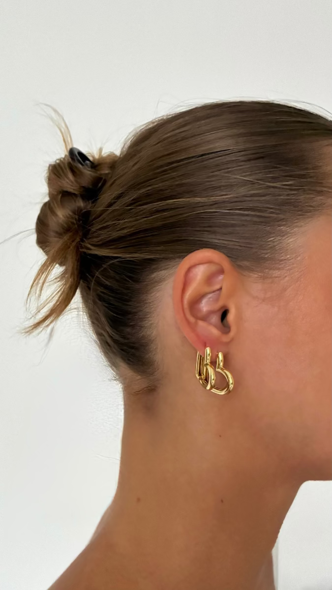Linea Heart Earrings - Gold