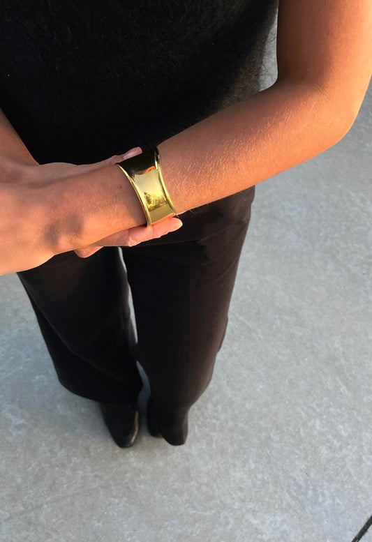 Olivia Bangle Bracelet - Gold