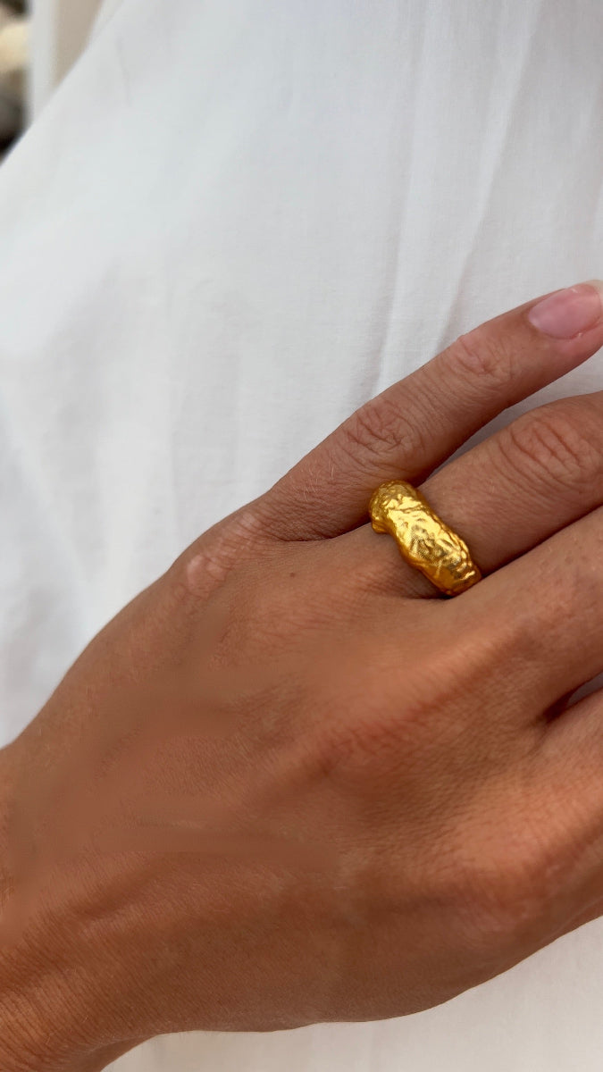 Ella ring - Gold