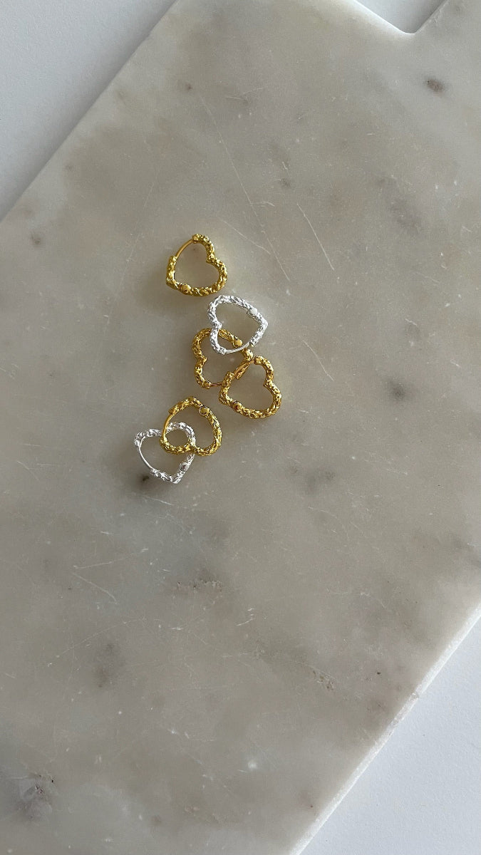 Karla Heart Earrings - Gold