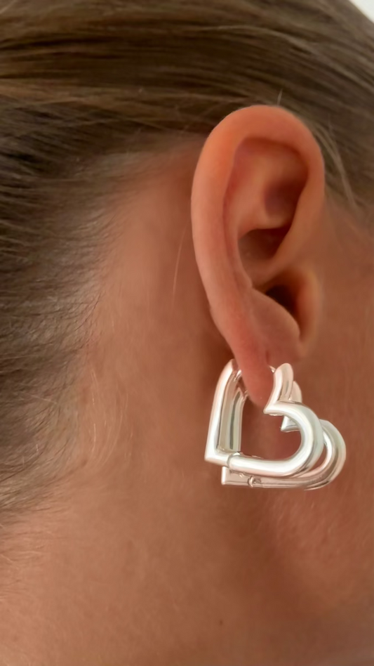 Linea Heart Earrings - Silver